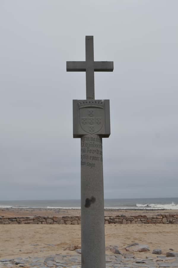 Cape Cross and Henties Bay Guided Tour SkeletonCoast Namibia - A short lunch break in Henties Bay