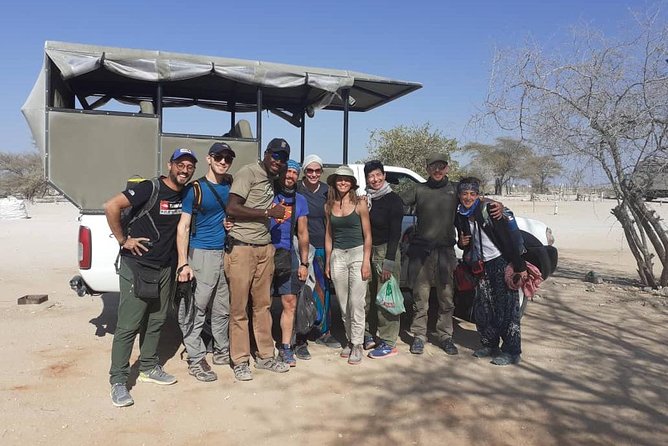 ETOSHA PARK SAFARI with local guides in 9-seater 4x4s - Why a guided Etosha day can make sense