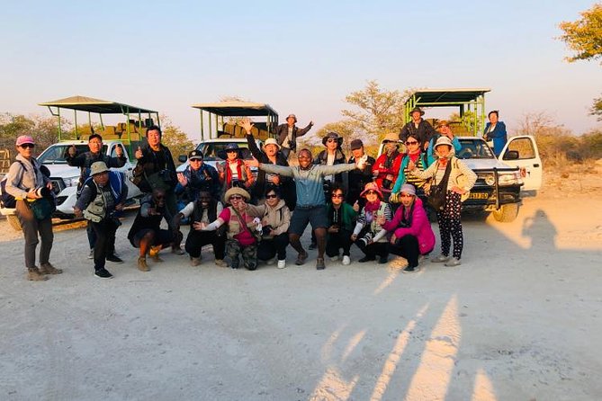 Safari in Etosha national park with professional tour guides born in Etosha. - Searching the waterholes and wildlife routes
