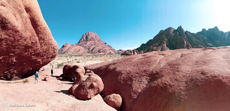 Spitzkoppe : via Zeila Shipwreck - From Swakopmund to the Atlantic coast
