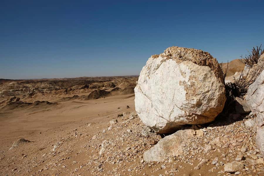 Swakopmund: Moon Valley and Namib Desert Welwitschia Tour - The viewpoint: broad desert views and ancient rock