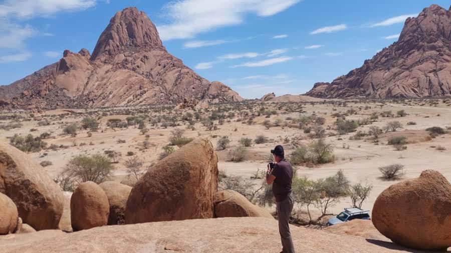 Swakopmund: Spitzkoppe Day Tour with Hotel Pickup - A small group changes the feel of the visit