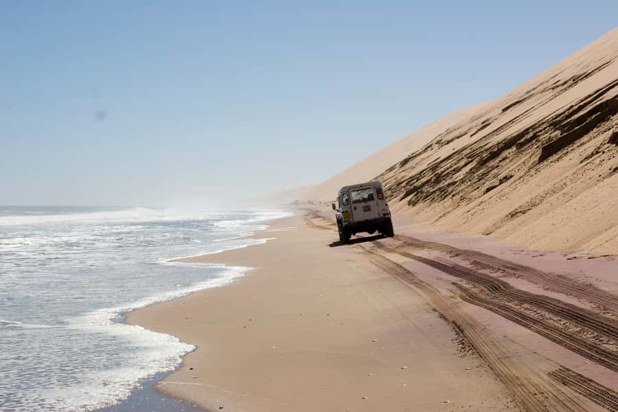 Walvis Bay: 4x4 Desert Excursion to Sandwich Harbour Bay - How the four hours are used