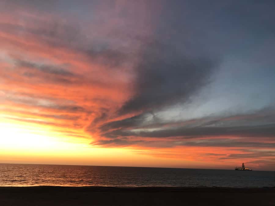 Walvis Bay: Sandwich Harbour Sunset Photography Tour - Key points